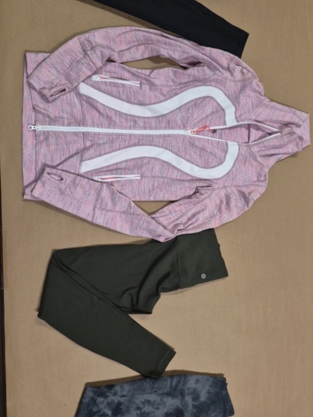 Lululemon Size 2 Lot
